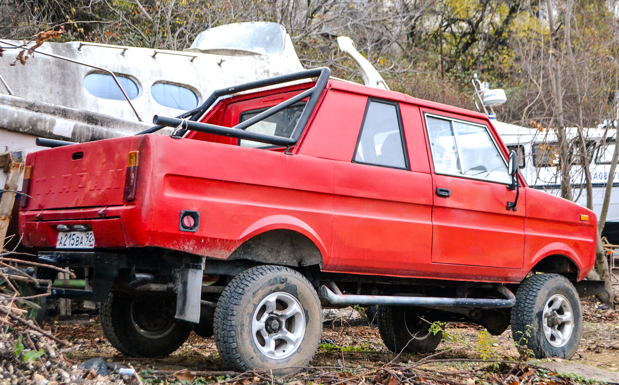 а 215 ва 92, FSR Tarpan 