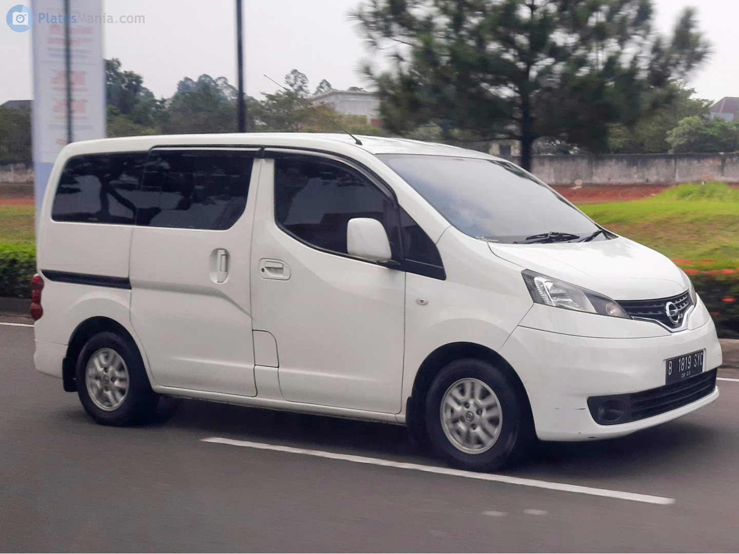 B 1819 SYC, Nissan Evalia 
