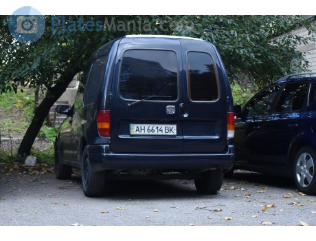 AH 6614 BK, SEAT Inca