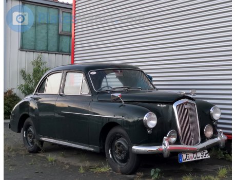 LG CL 30H, Wolseley 4/44