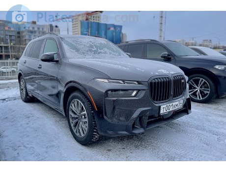 т001км54, BMW X7
