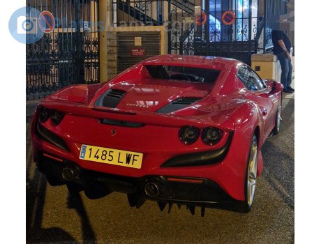 1485 LWF, Ferrari F8