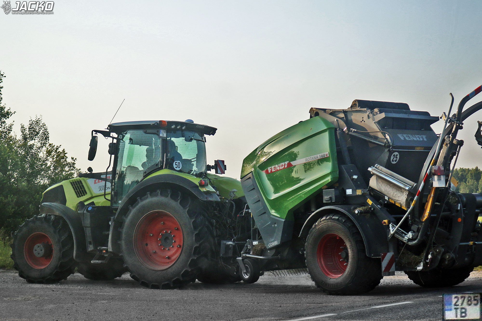 2785 TB, Claas Axion 