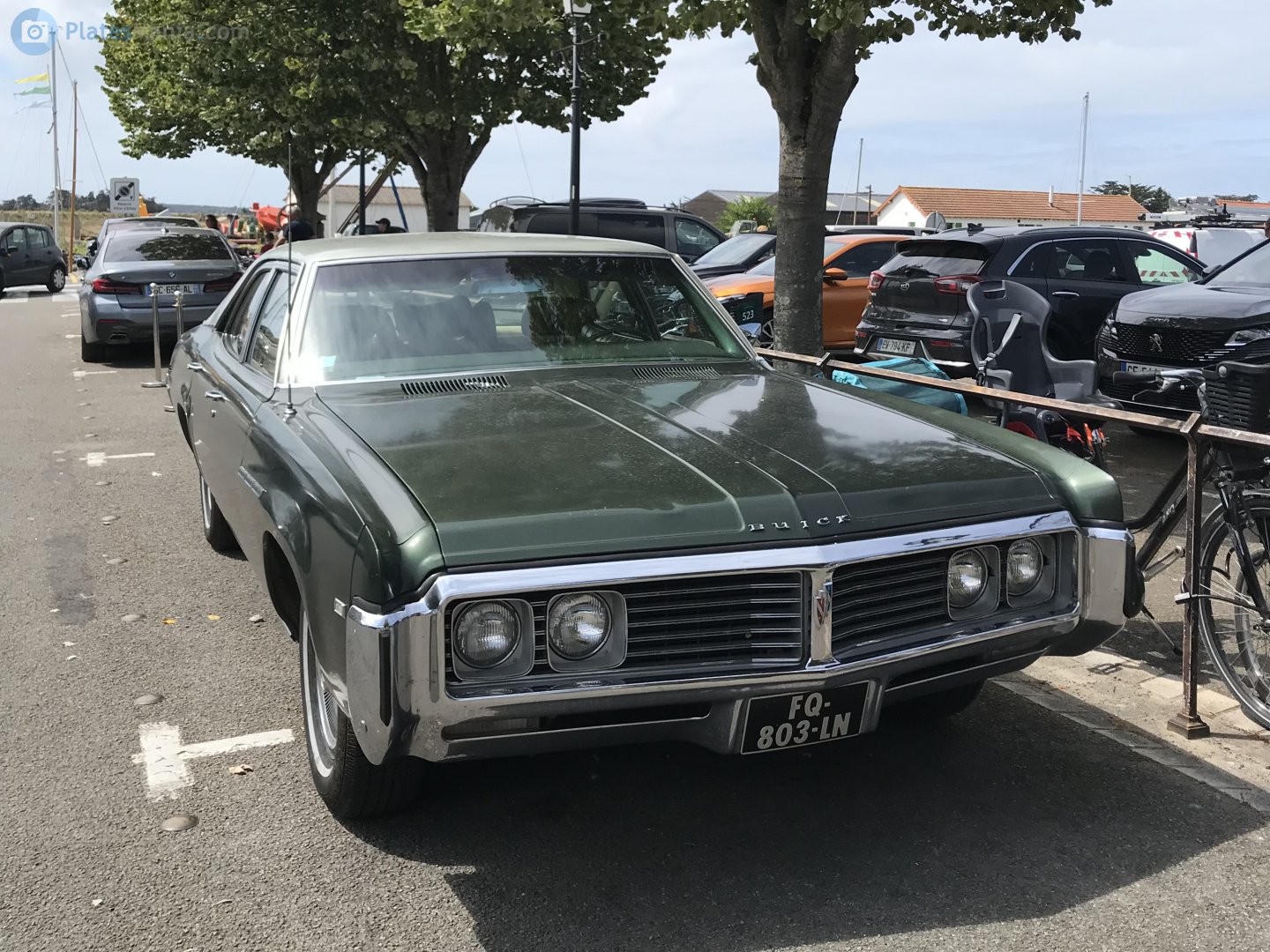 FQ-803-LN, Buick LeSabre 3rd gen 1969 4-door Hardtop (45239/45439; B-body), 4th facelift, 1968–1969