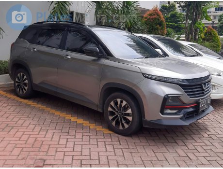 B 2526 UOZ, Wuling Almaz