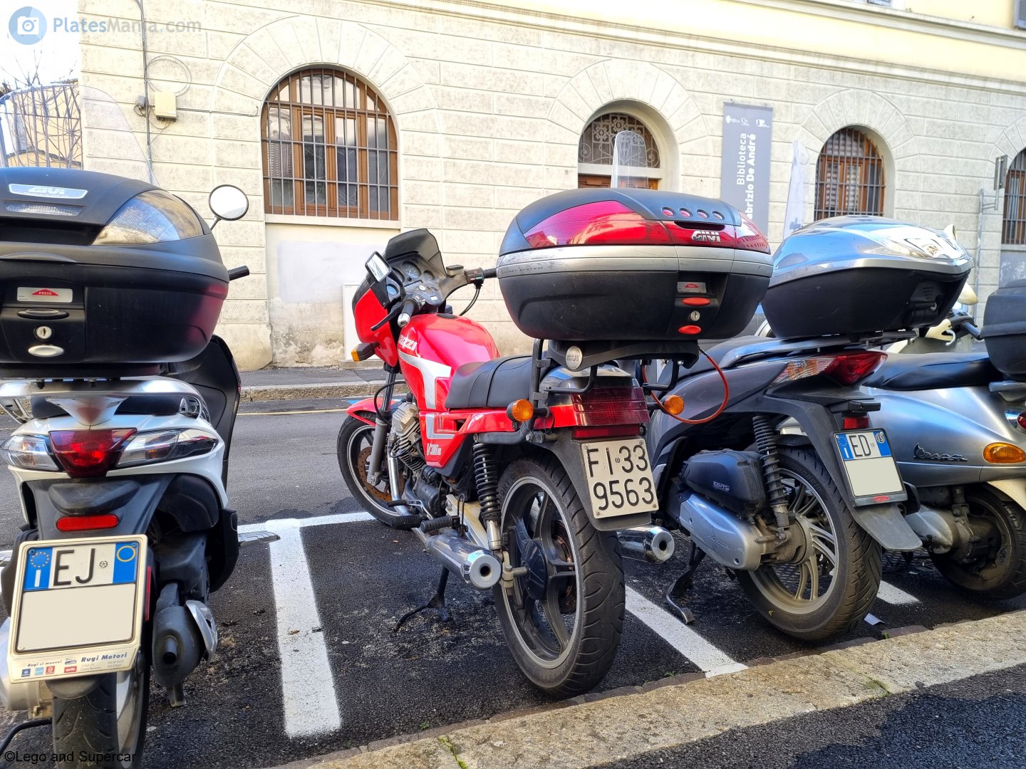 FI 339563, Moto Guzzi V35 