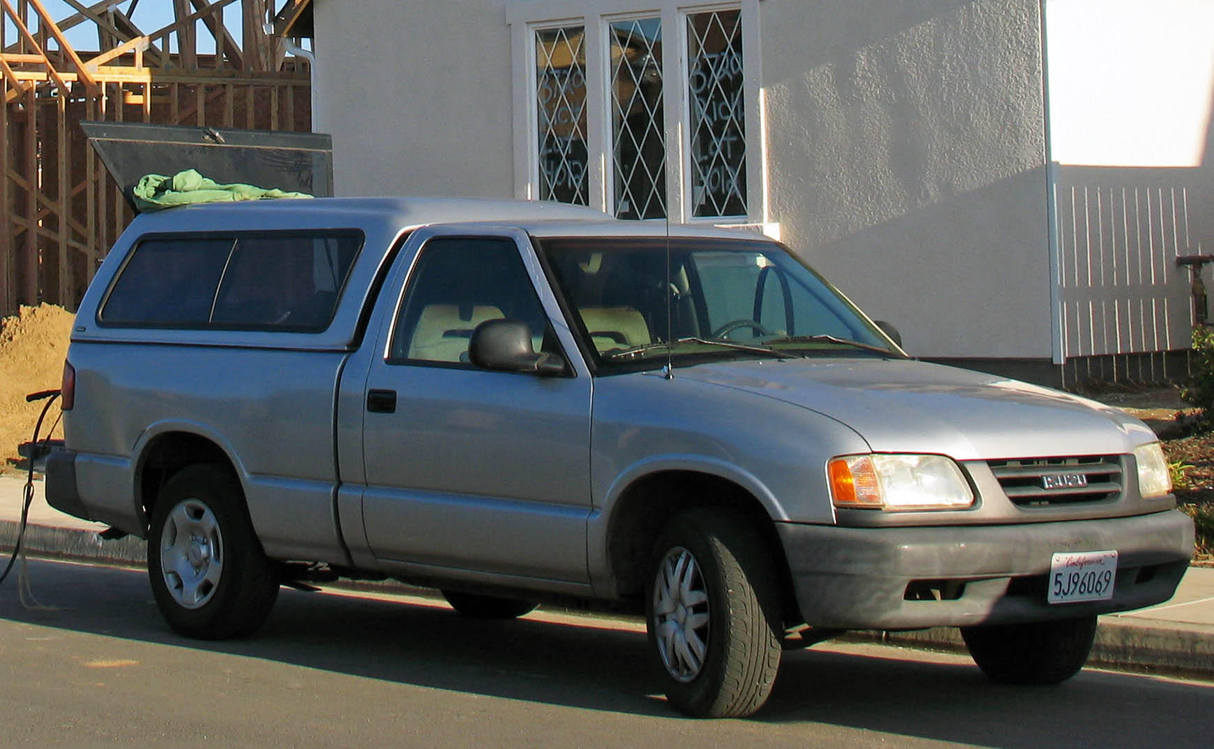 5J96069, Isuzu Hombre 1st gen (TH; NA-market), 1996–2000