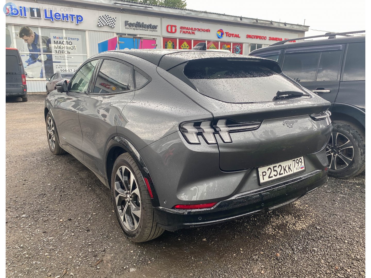 р 252 кк 799, Ford Mustang Mach-E 1st gen (CX727), 2021–