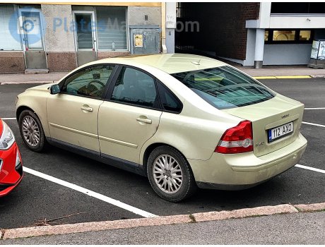 112 AXO, Volvo S40
