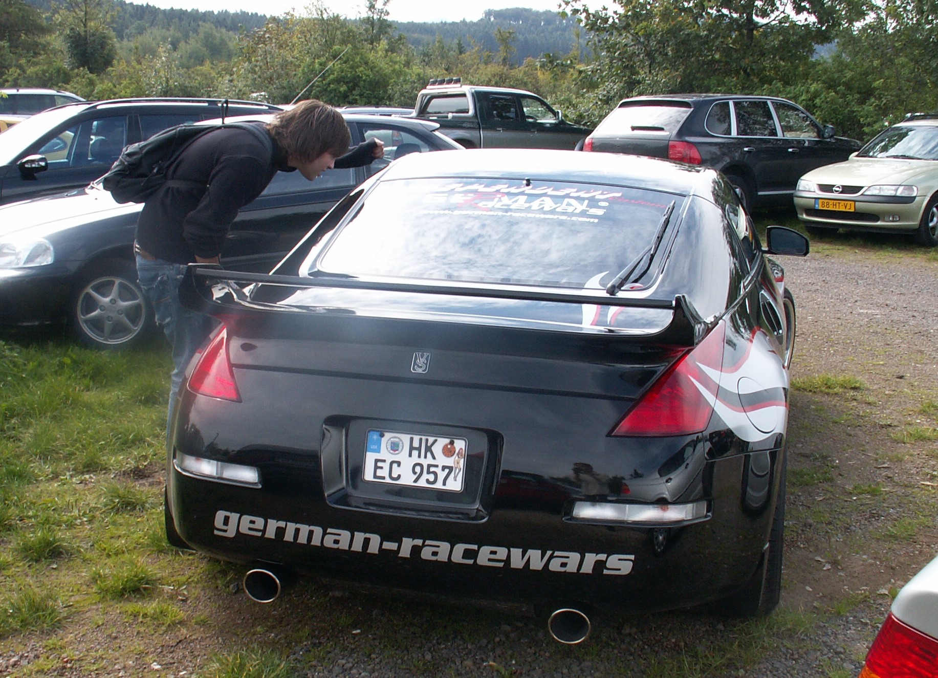 HK EC 957, Nissan 350Z 1st gen Coupé (Z33), 2002–2008