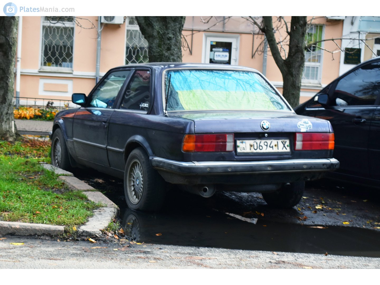 i 0694 ІХ, BMW 3 Series 2nd gen Coupé (E30), 1982–1991