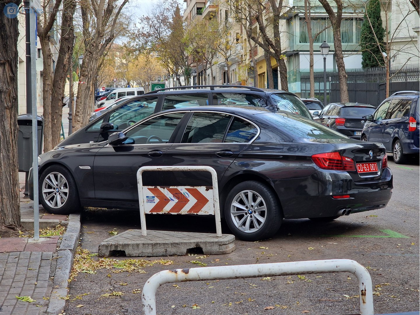 CD 63 001, BMW 5 Series 6th gen Sedan (F10/F18), 2010–2017