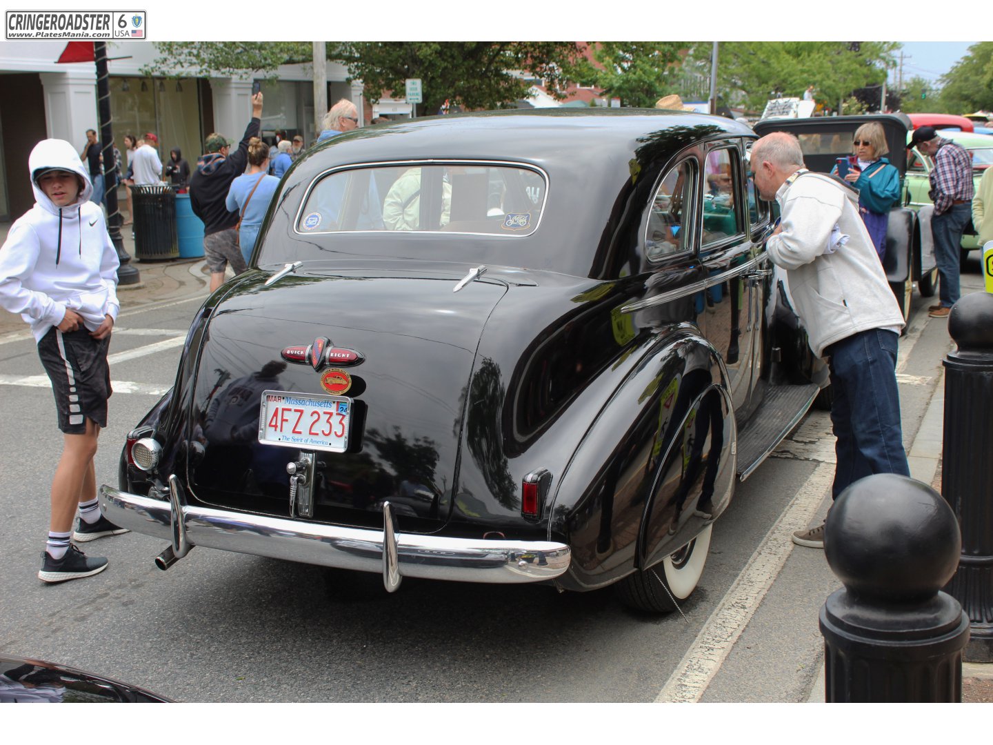 4FZ 233, Buick Century 1st gen 4-door Sedan (61; B-body), 4th facelift, 1939–1940
