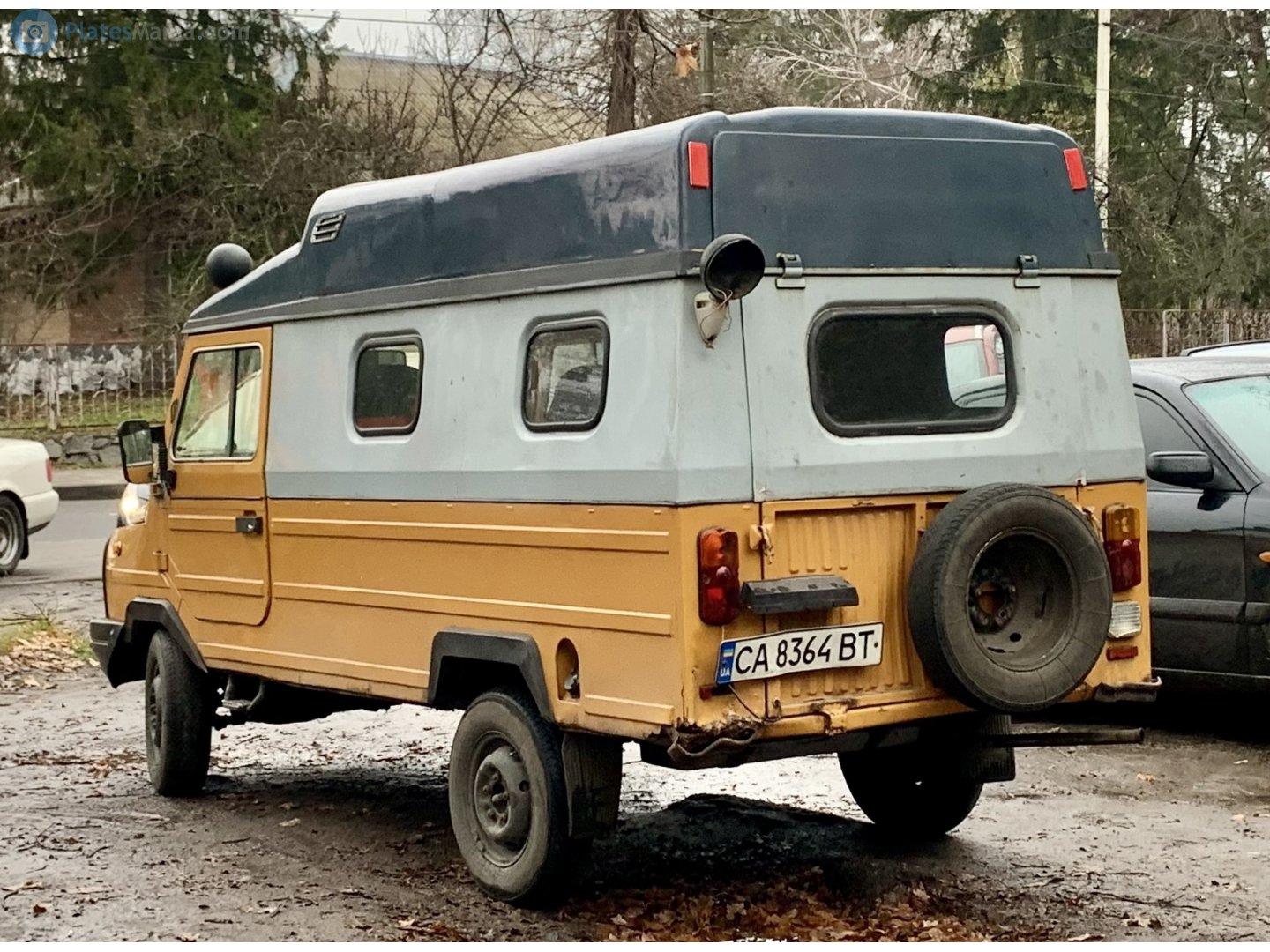 CA 8364 BT, LuAZ 13021 