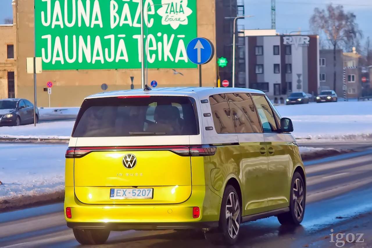 EX-5207, Volkswagen ID.Buzz 1st gen Minivan, 2022–