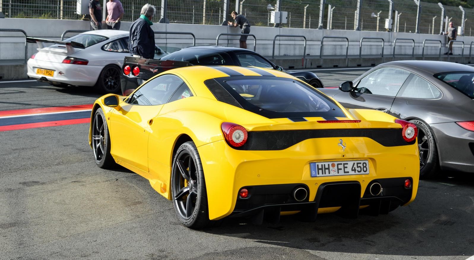 HH FE 458, Ferrari 458 Speciale, 2013–2015