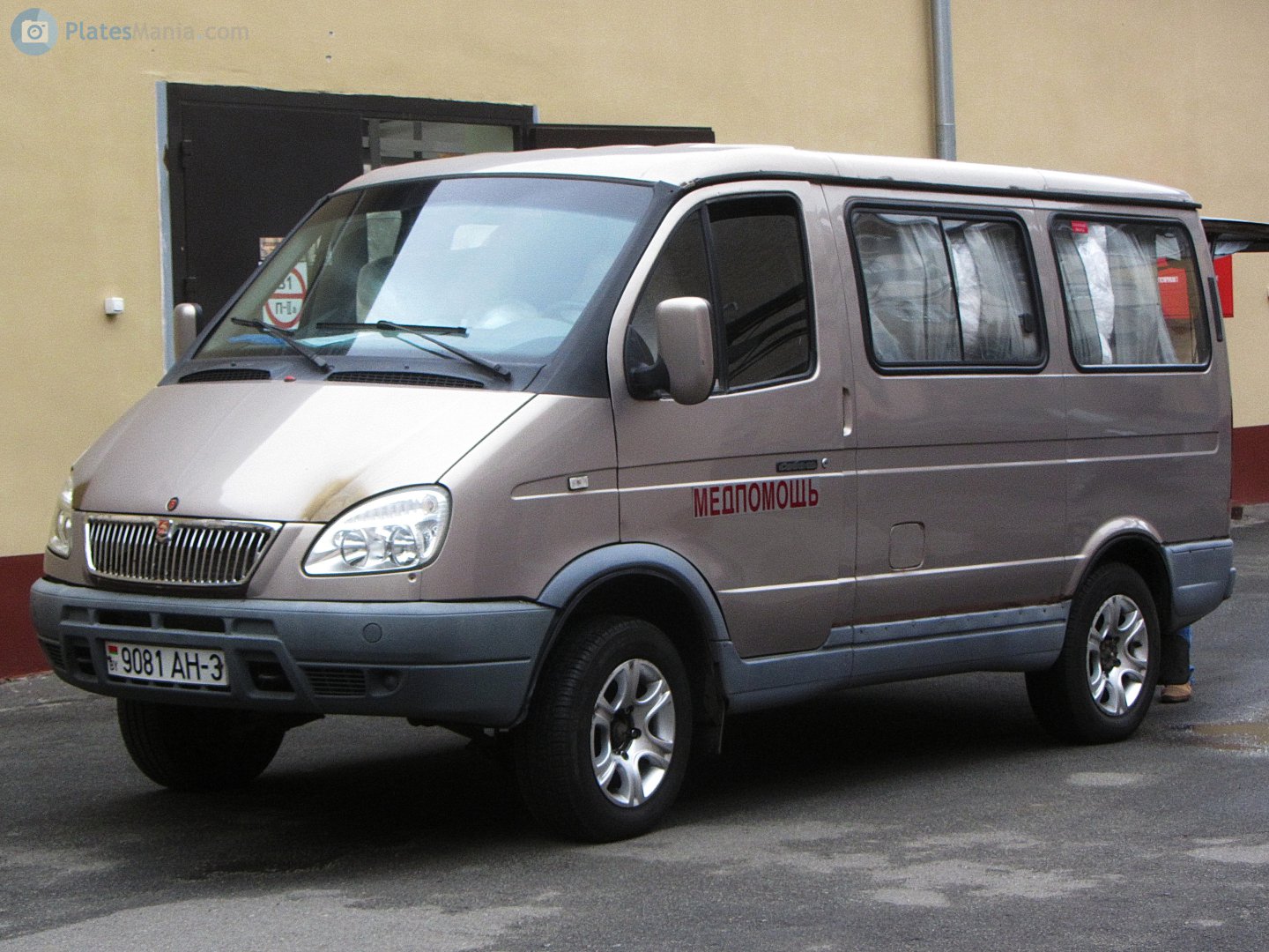9081 AH-3, GAZ Соболь (Sobol) 2217 Minibus, facelift, 2003–