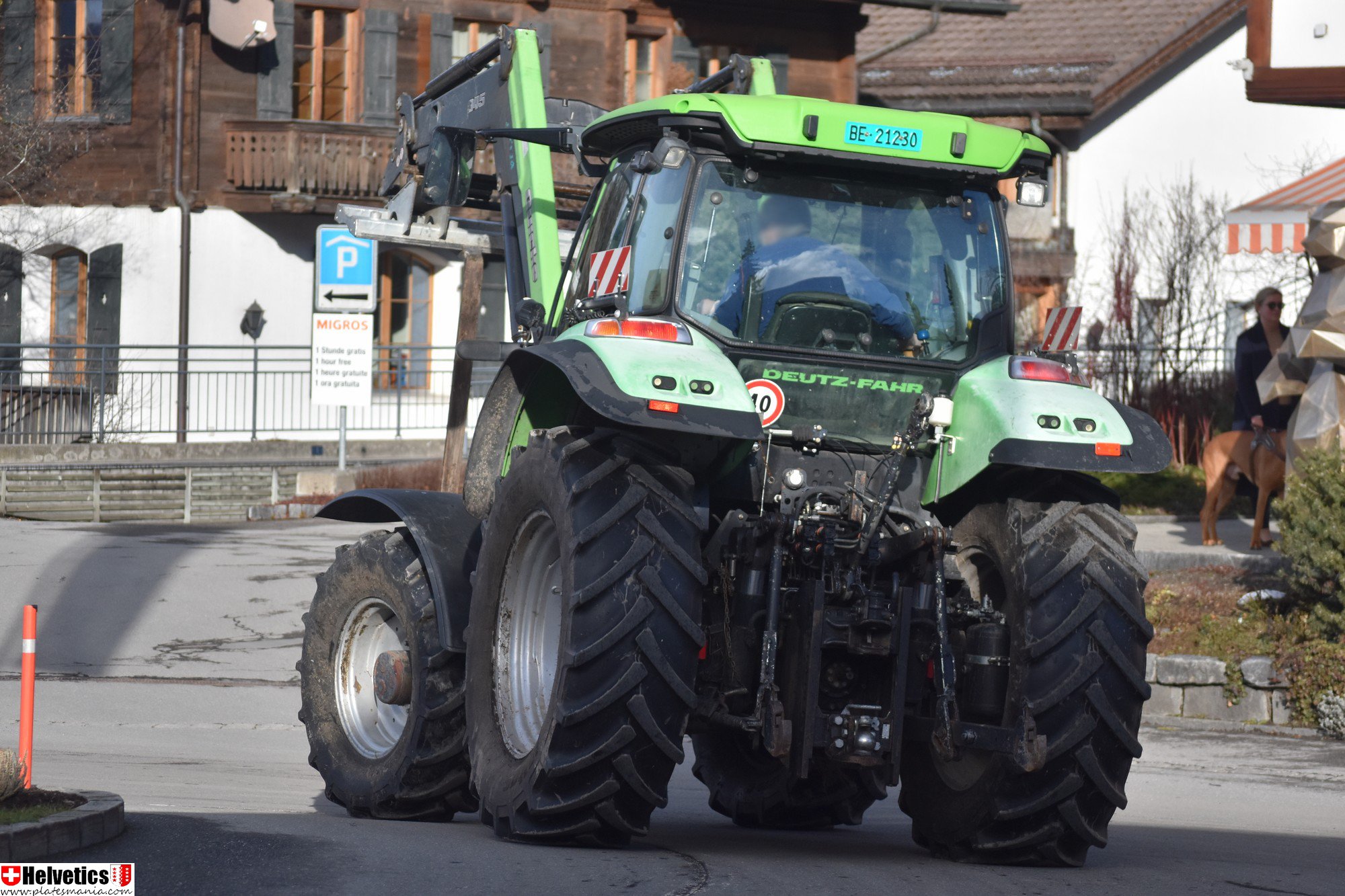 BE 21230, Deutz-Fahr (SAME Deutz-Fahr) Agrotron 