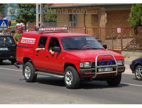 DZF-504, Nissan Pickup
