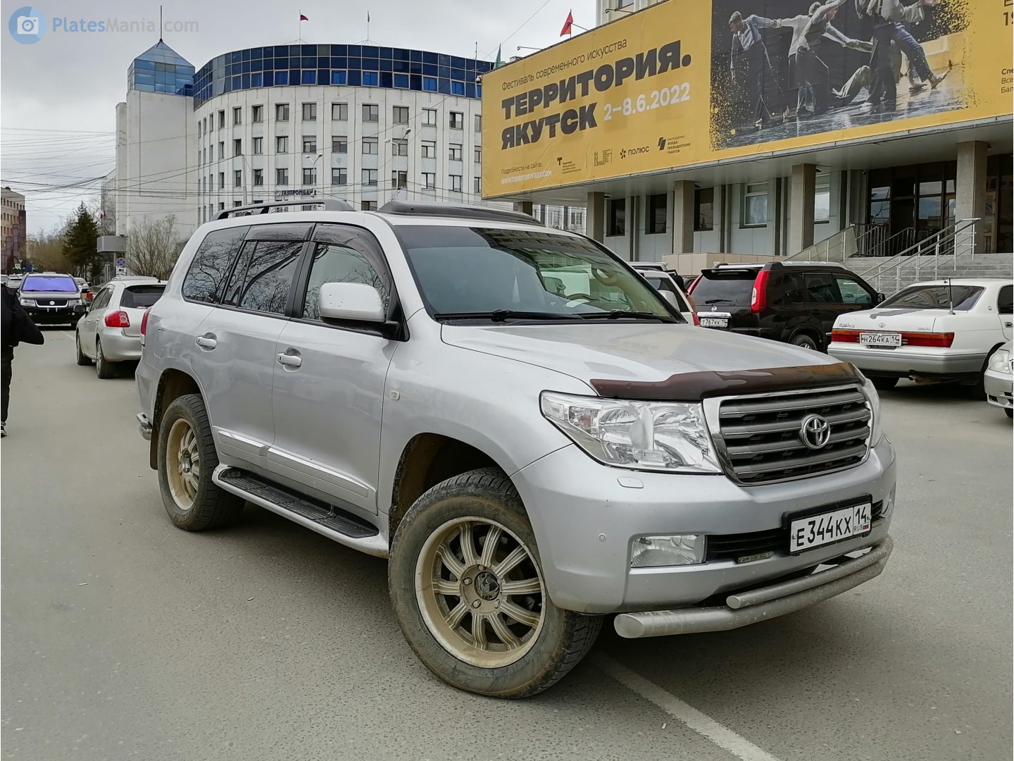 е 344 кх 14, Toyota Land Cruiser 200 (J200), 2007–2011