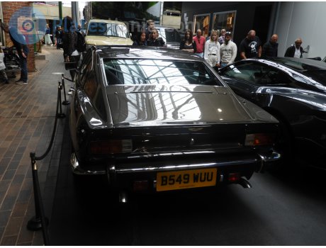 B549 WUU, Aston Martin V8