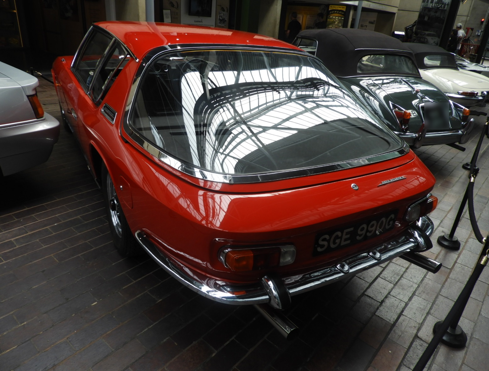 SGE990G, Jensen Interceptor 