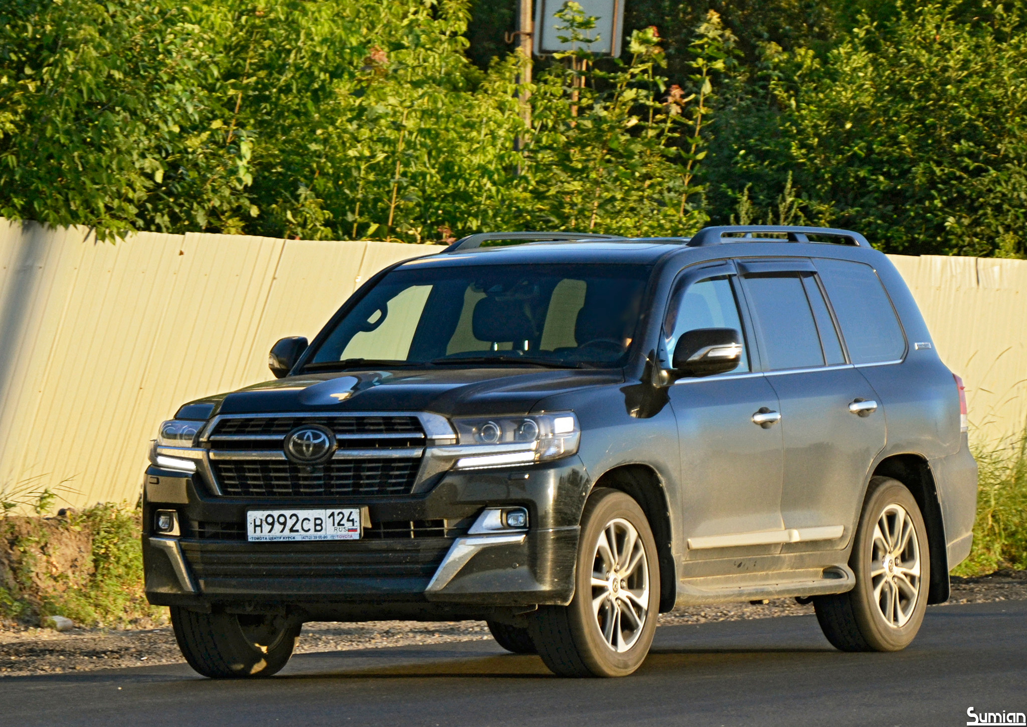 н 992 св 124, Toyota Land Cruiser 200 (J200), 2nd facelift, 2015–2021