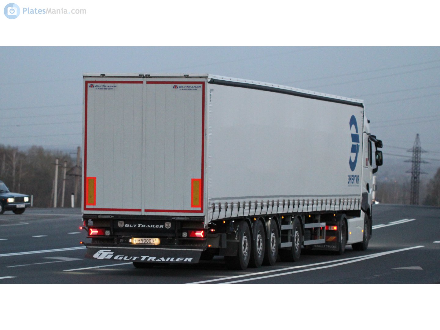 нм 9000 54, Gut Trailer 