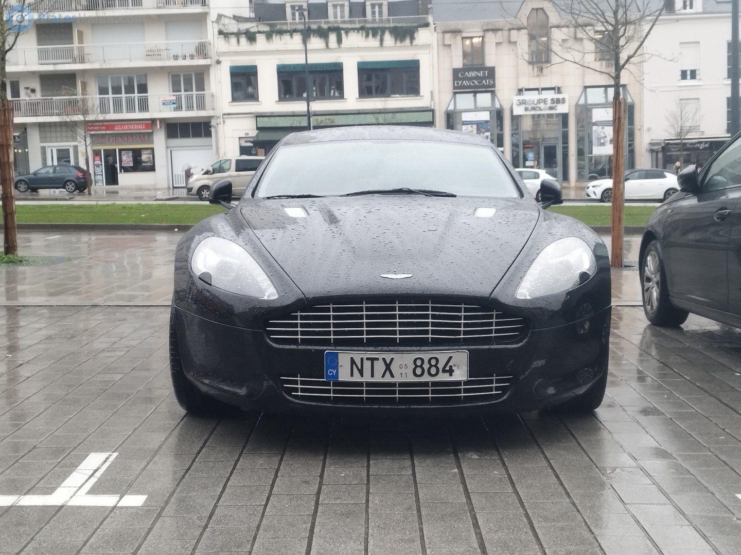 NTX 884, Aston Martin Rapide 