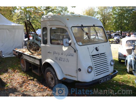 4838 UU 77, Renault Galion