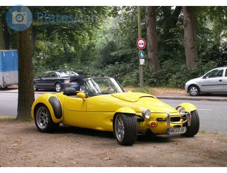 HH FB 88 (03/10), Panoz Roadster