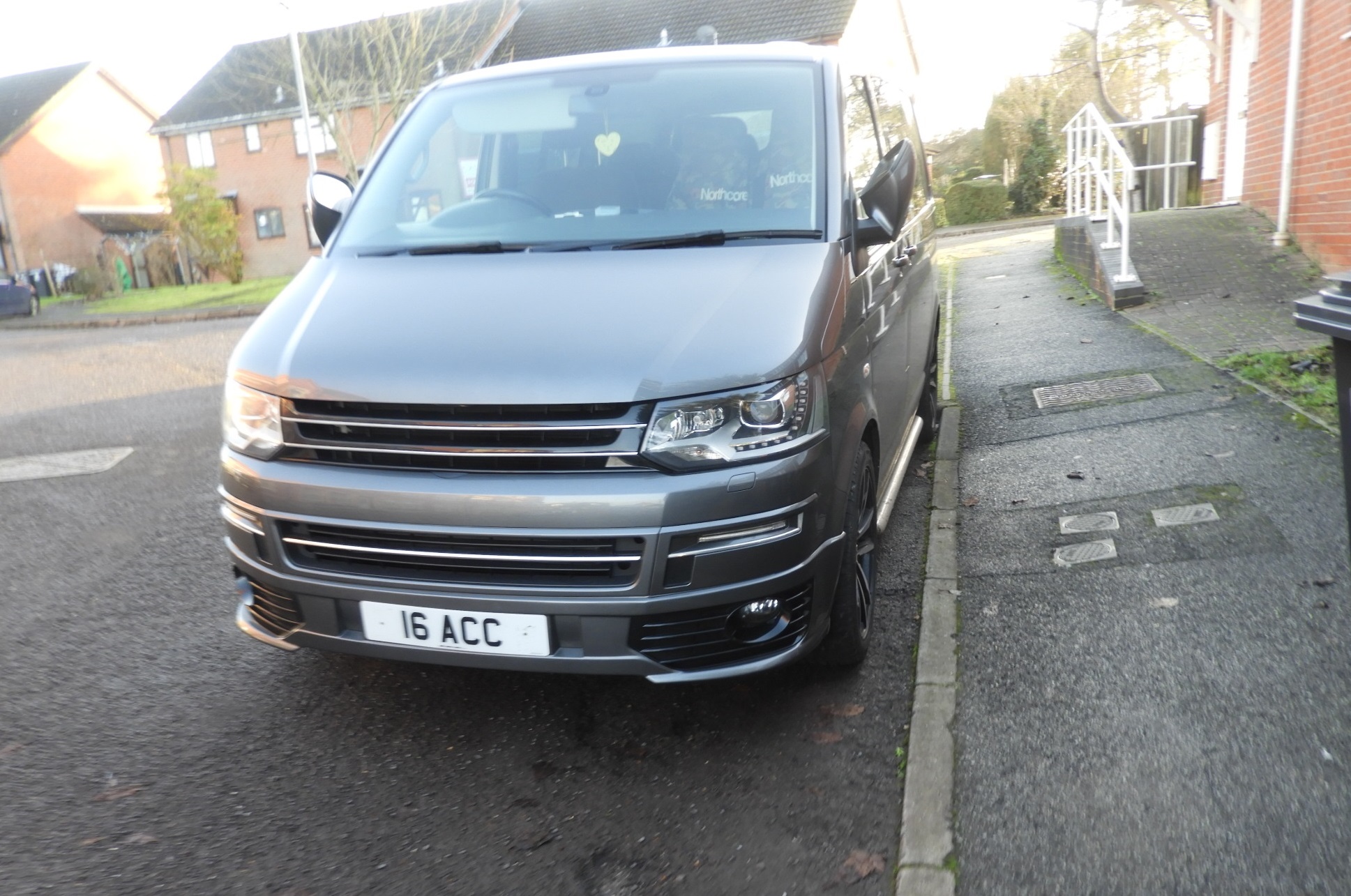 16ACC, Volkswagen Transporter 5th gen Van (T5) (7E/7H), facelift, 2009–2015