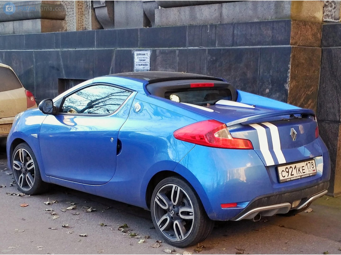 с 921 ке 178, Renault Wind 1st gen (E33), 2010–2013