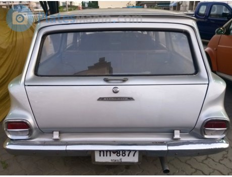 กก 8877, Holden Special