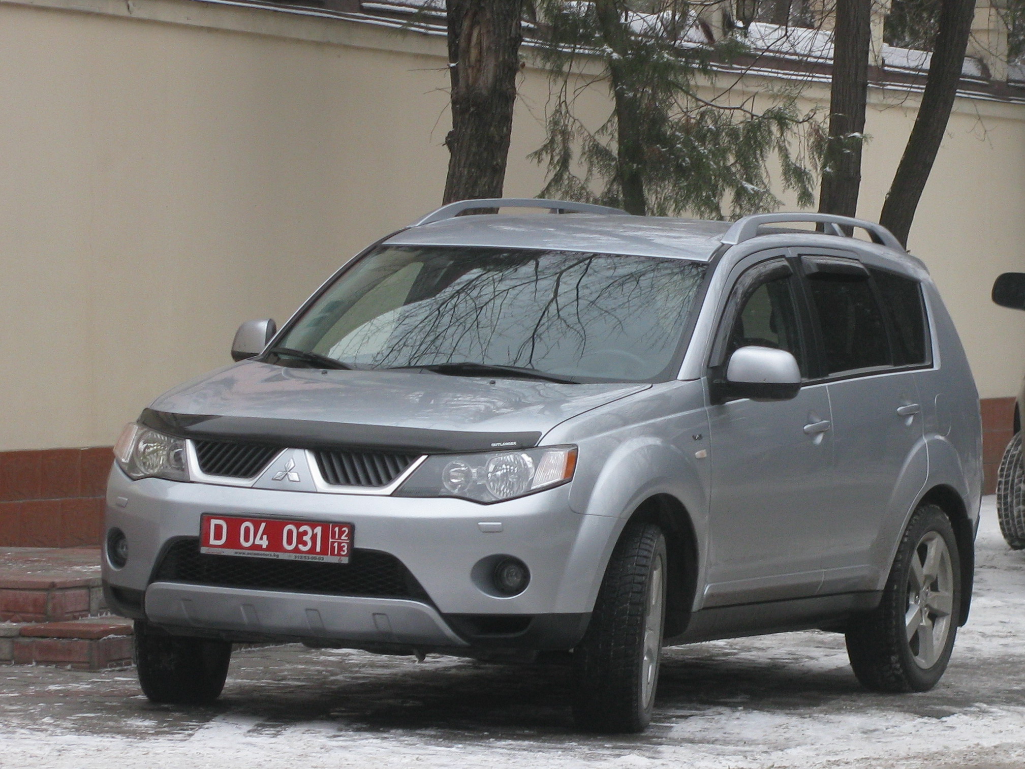 D 04 031, Mitsubishi Outlander 2nd gen (XL) (CW/ZG/ZH), 2005–2013
