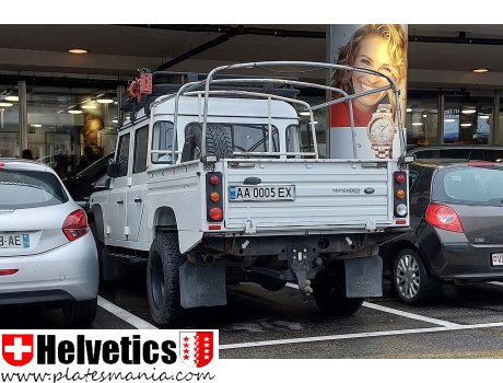 AA 0005 EX, Land Rover Defender