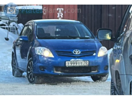 т999тт70, Toyota Auris