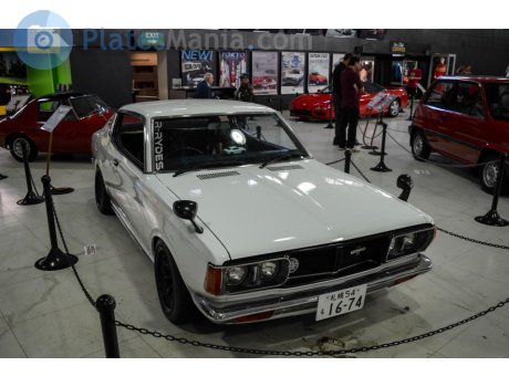 札幌 54 も 1674, Datsun Bluebird