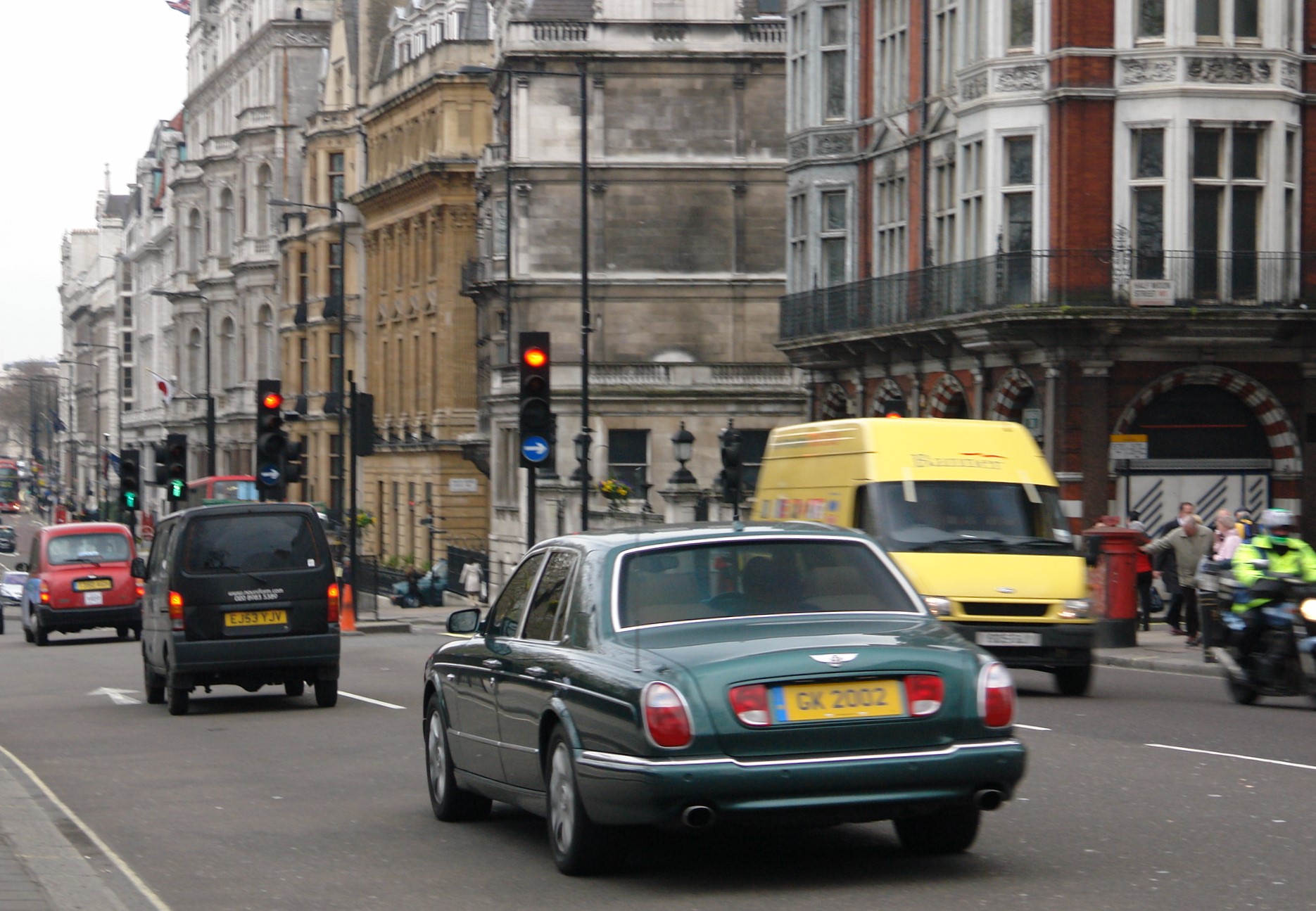 GK2002, Bentley Arnage 1st gen, 1998–2005