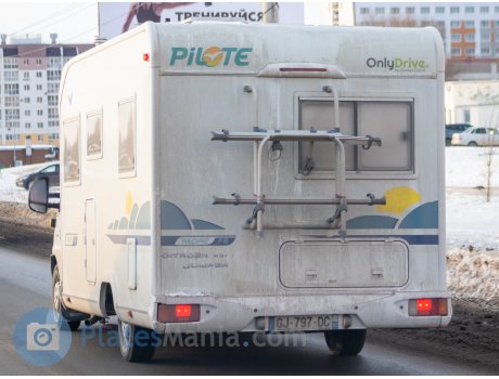 GJ-797-DC, Pilote P-Series
