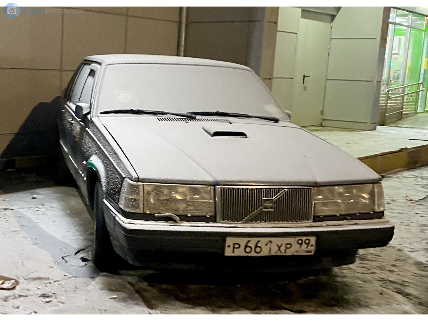 р 661 хр 99, Volvo 940 1st gen Sedan (944), 1990–1998