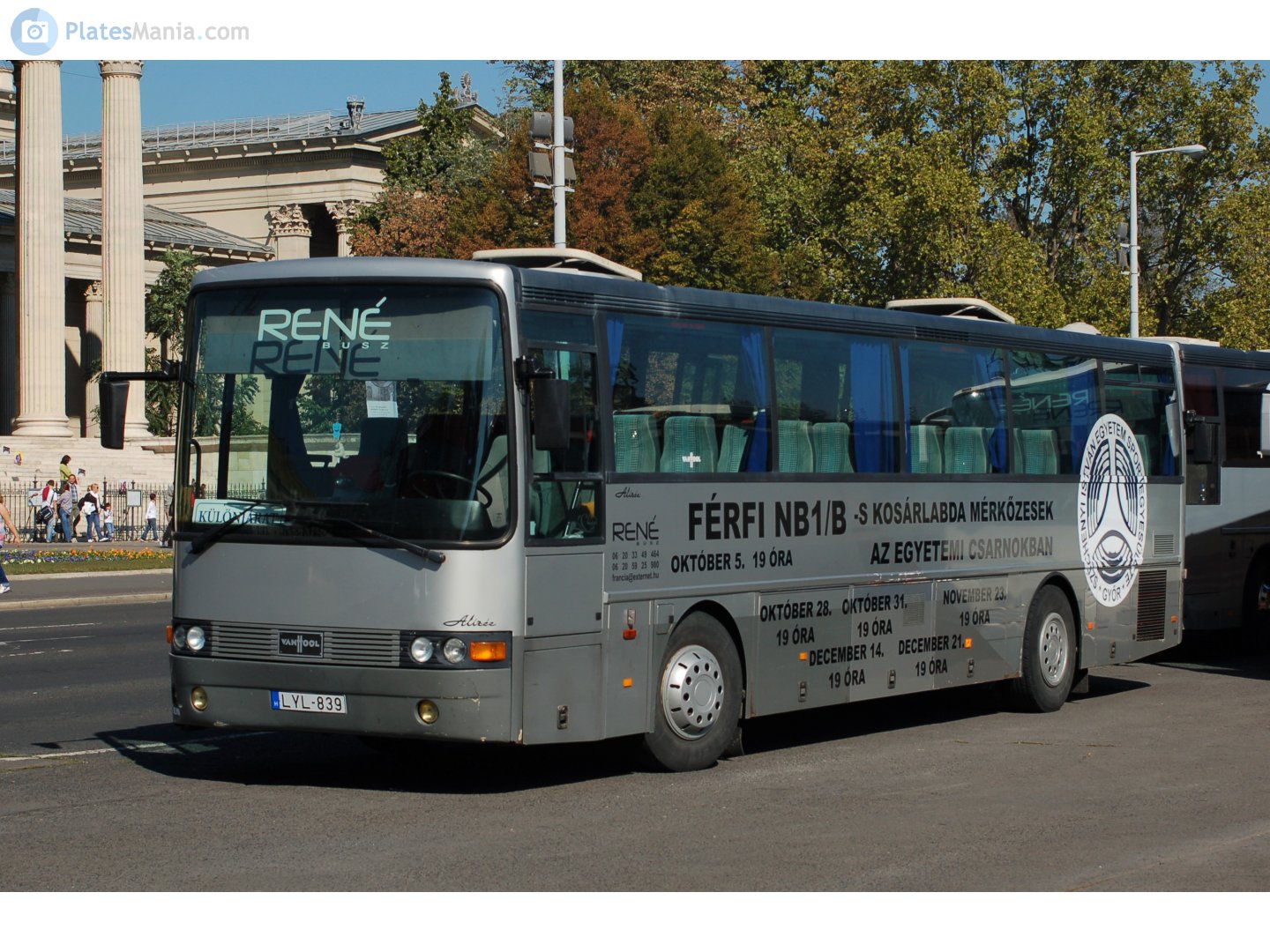 LYL-839, Van Hool T815 