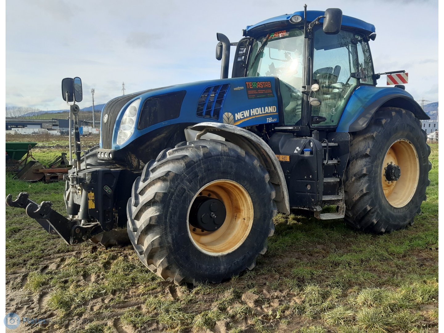 NE 461, New Holland T-Series 