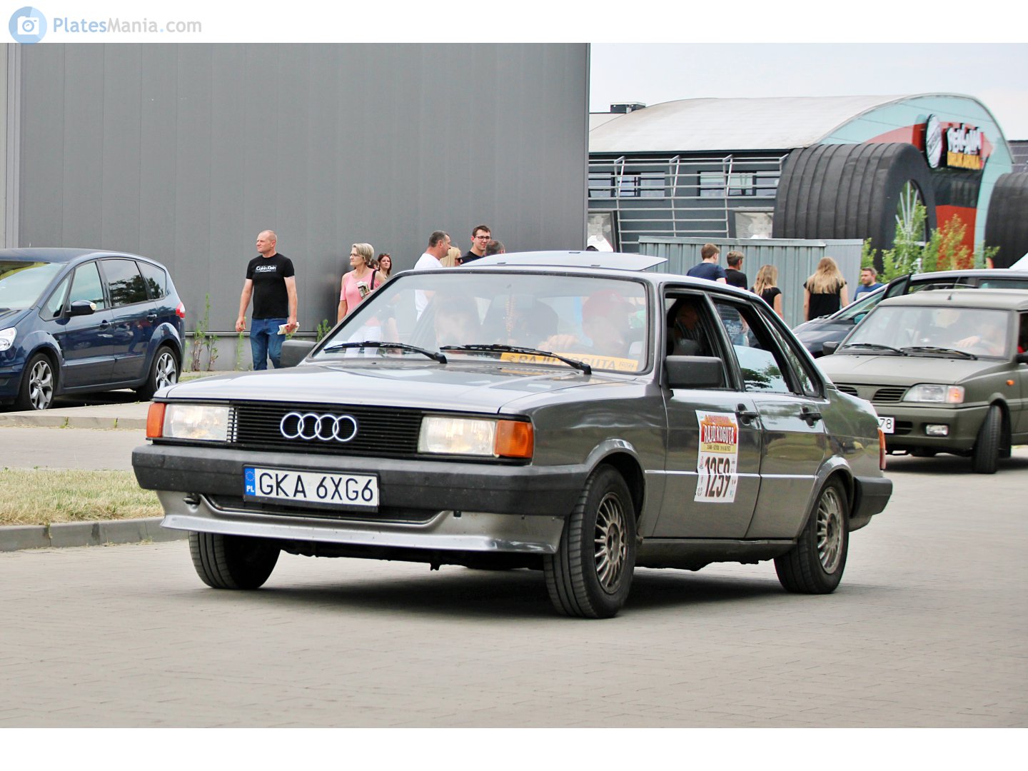 GKA 6XG6, Audi 80 2nd gen 4-door Sedan (B2/81/85), 1978–1986