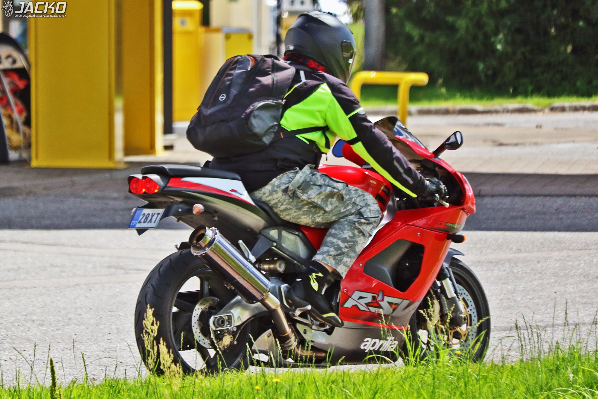 28 XT, Aprilia RSV 1st gen RSV Mille, 1998–2003