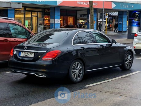 0 82-13, Mercedes-Benz C-Klasse