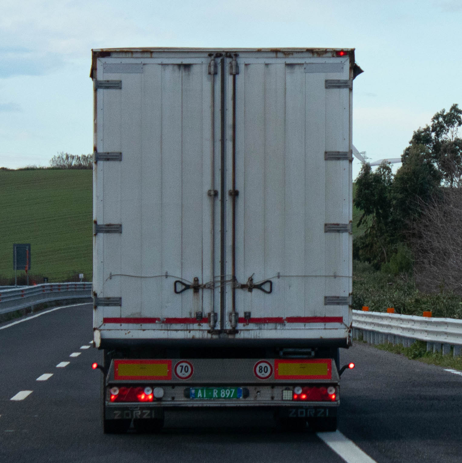 AI R 897, Schmitz AKO 