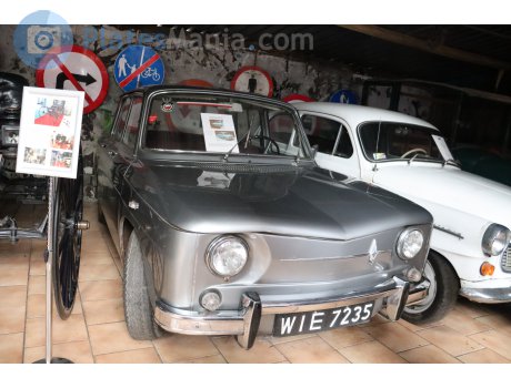 WIE 7235, Renault 8
