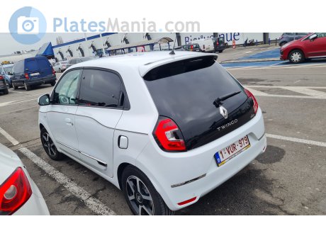 1-VUR-979, Renault Twingo