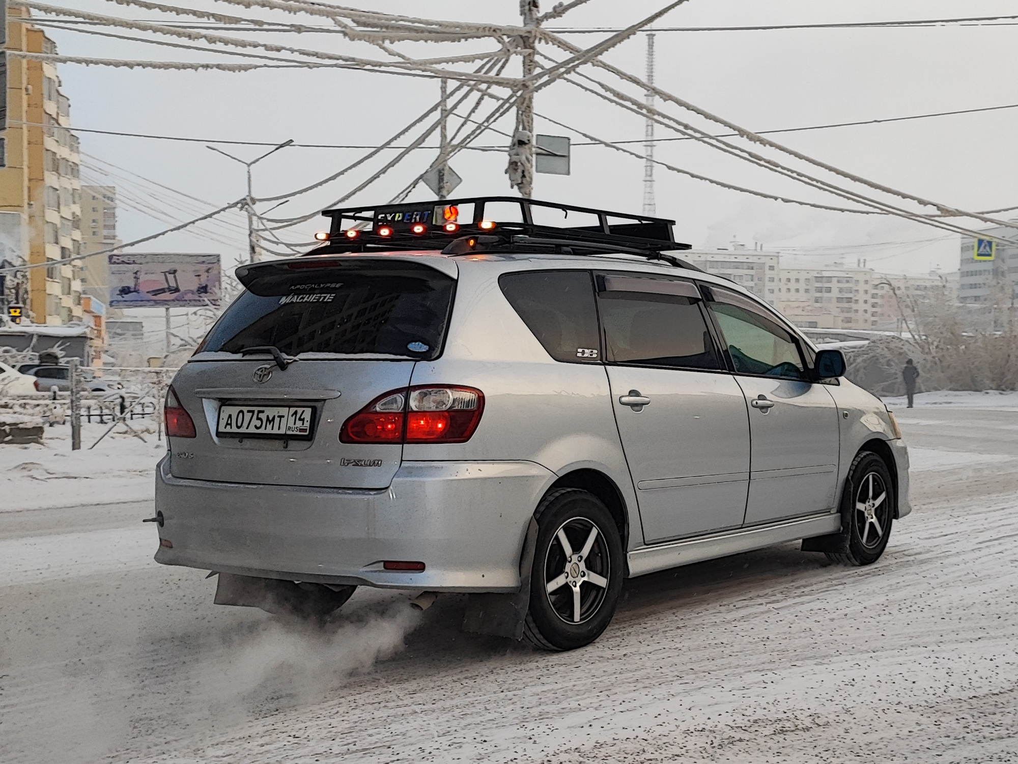 а 075 мт 14, Toyota Ipsum 2nd gen (M20), 2001–2009